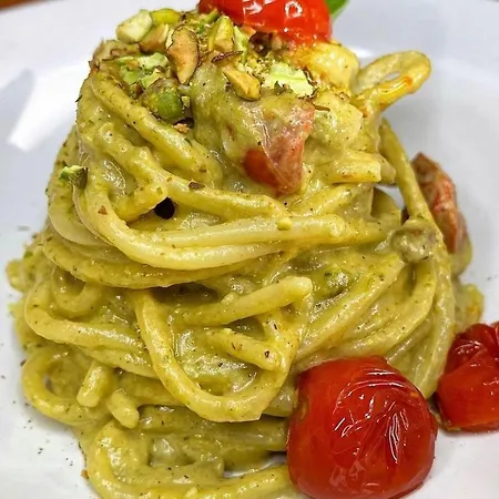 Dollari Ξενοδοχείο