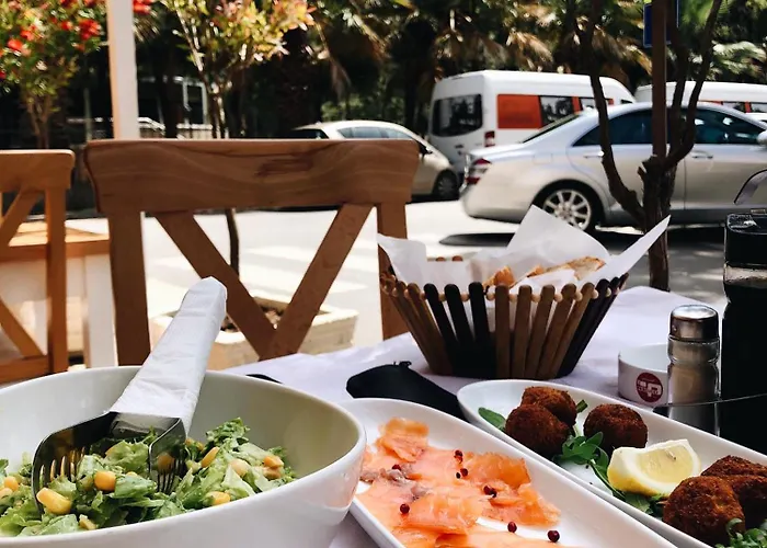 Hotel Dollari Kryemedhej