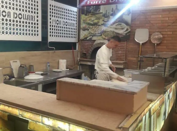 Szálloda Dollari 3*